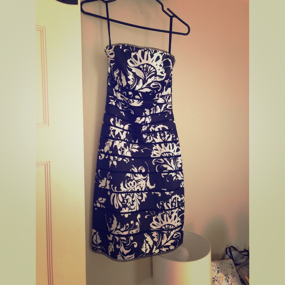 White House Black Market Satin mini dress - 00